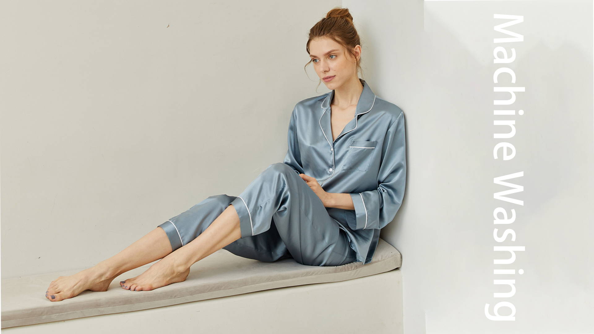 Silk pajama robe set deals